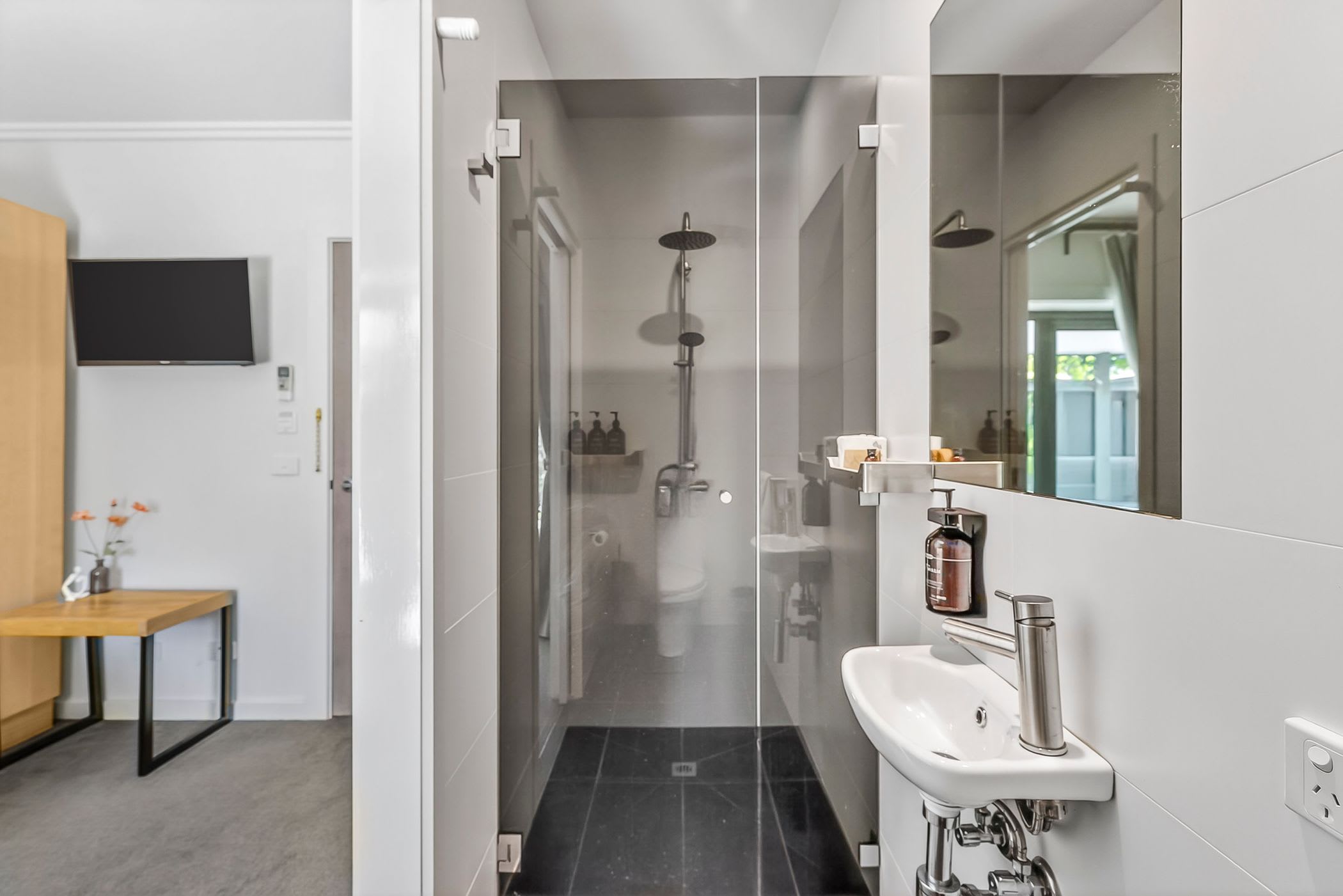 Furnished 1 Bedroom House in Maiden Gully