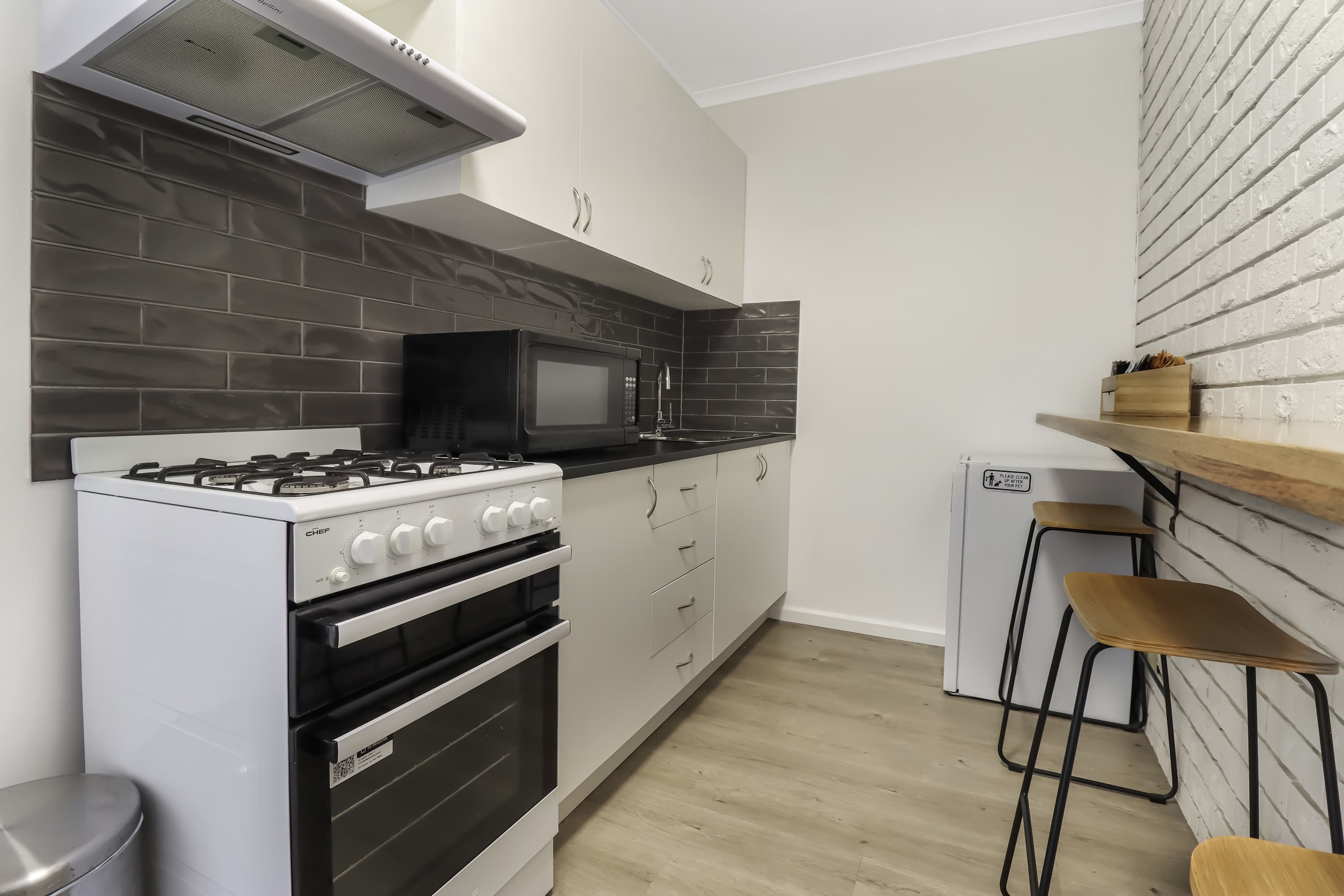 Furnished 1 Bedroom Apartment in Highton