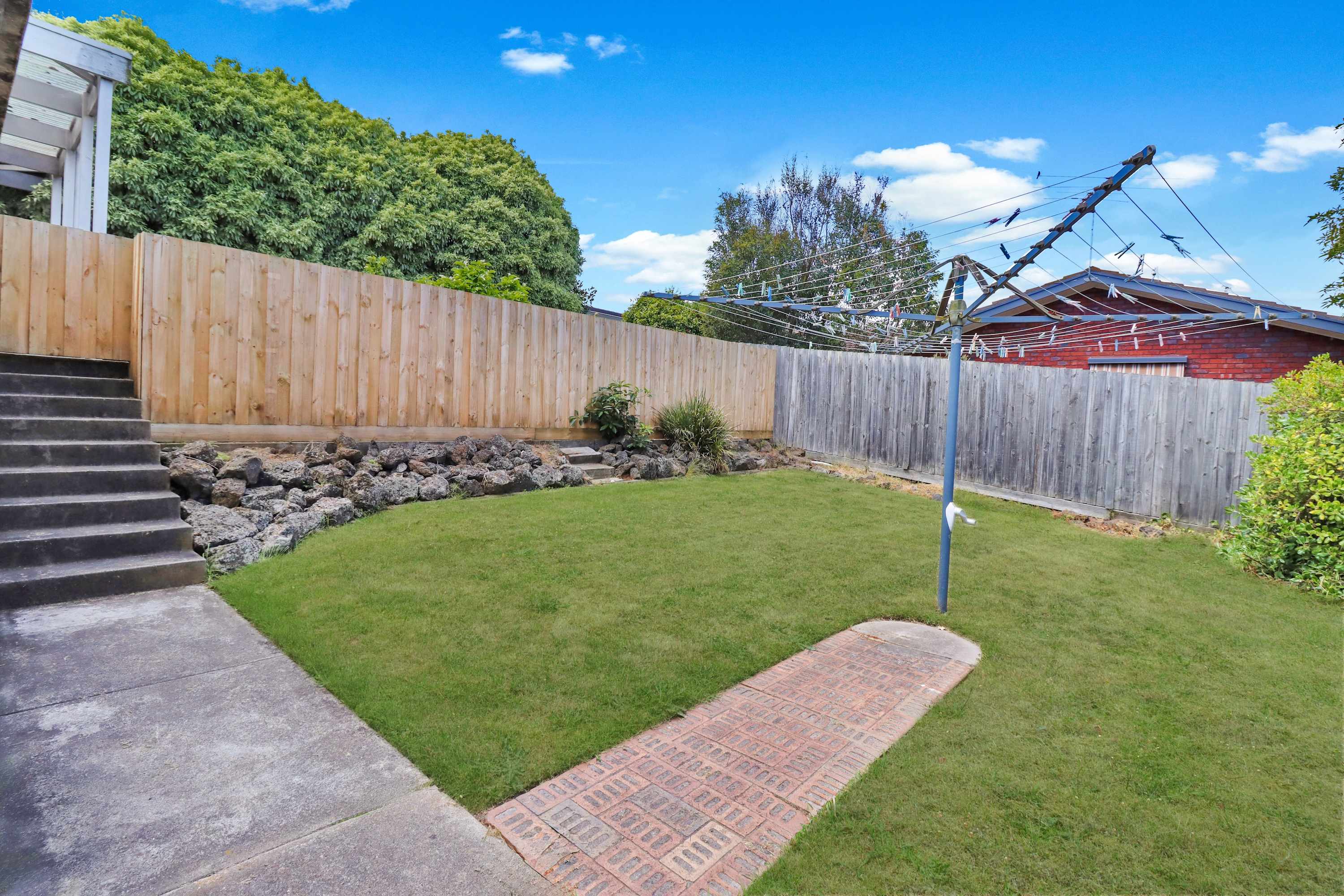 Furnished 1 Bedroom Apartment in Highton