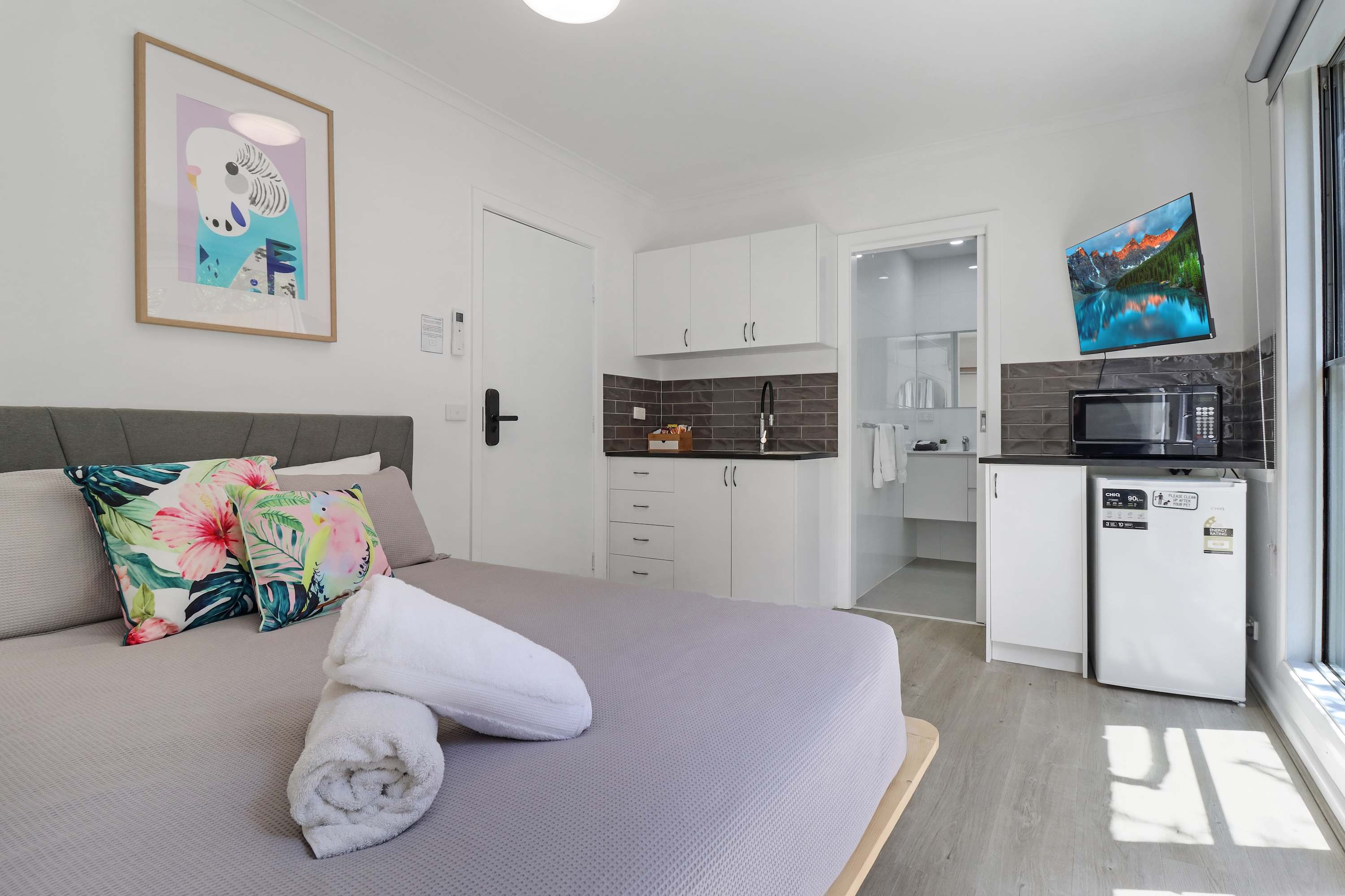 Furnished 1 Bedroom Apartment in Highton