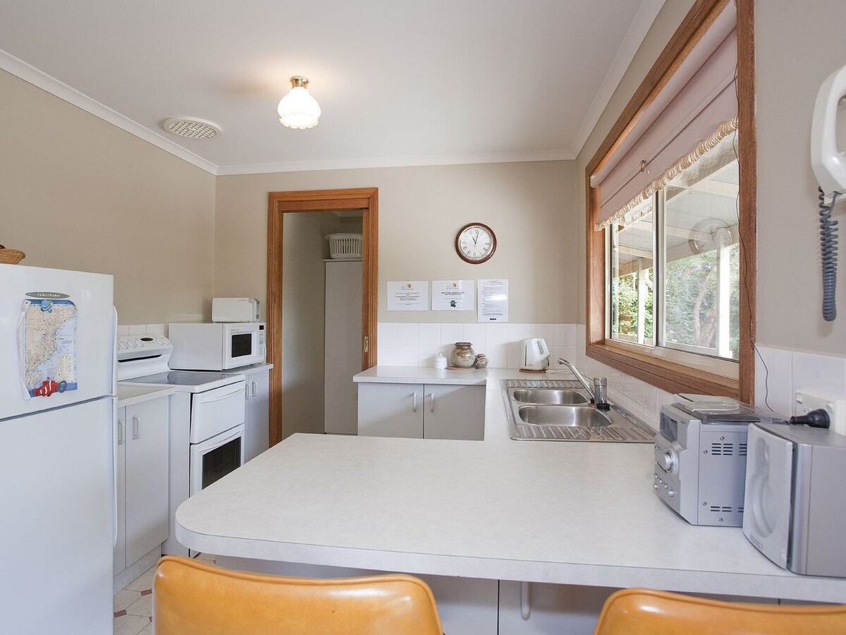 Furnished 3 Bedroom House in Torquay