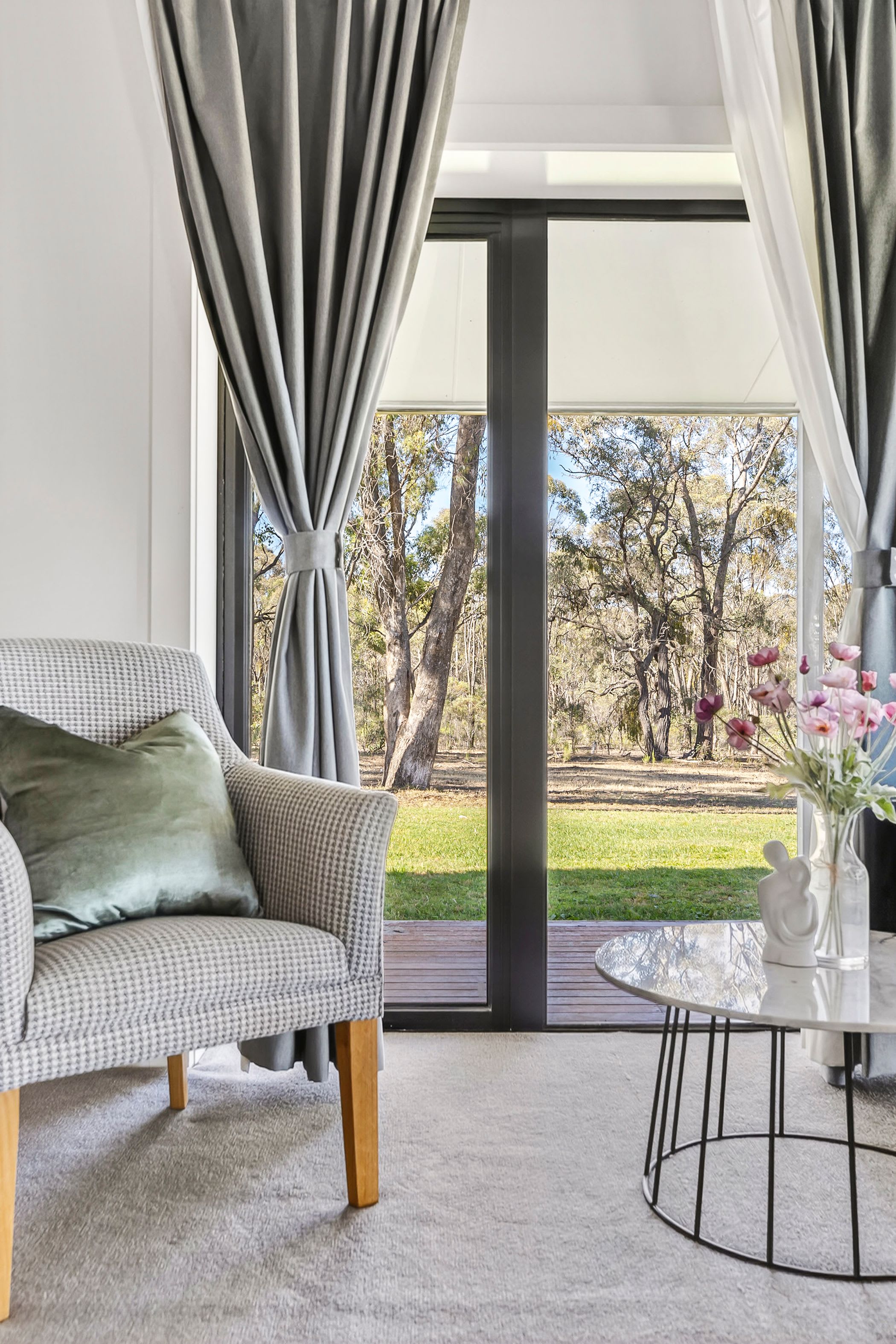 Furnished 1 Bedroom Apartment in Maiden Gully