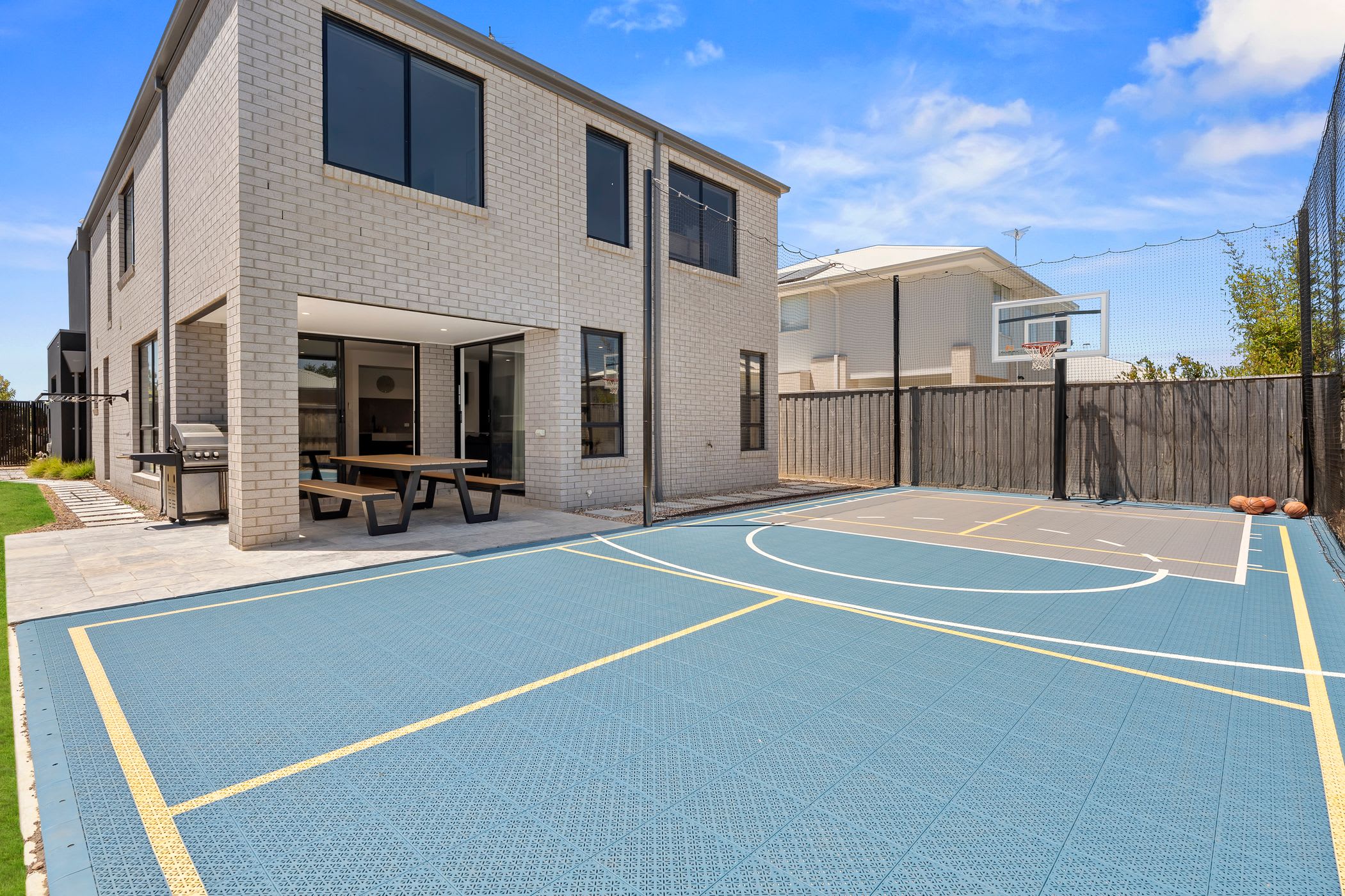 Furnished 5 Bedroom House in Ocean Grove