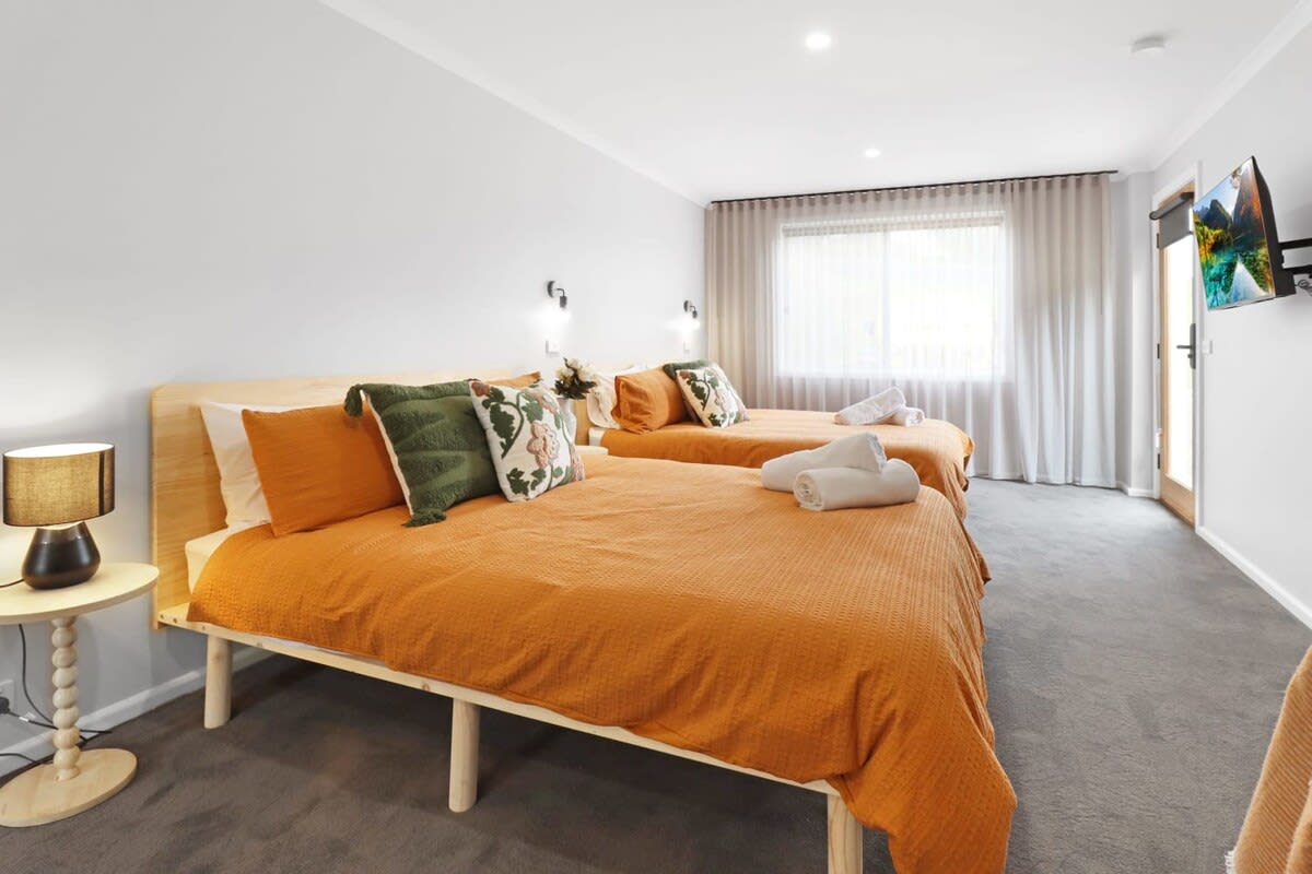 Furnished 1 Bedroom Rental in Highton