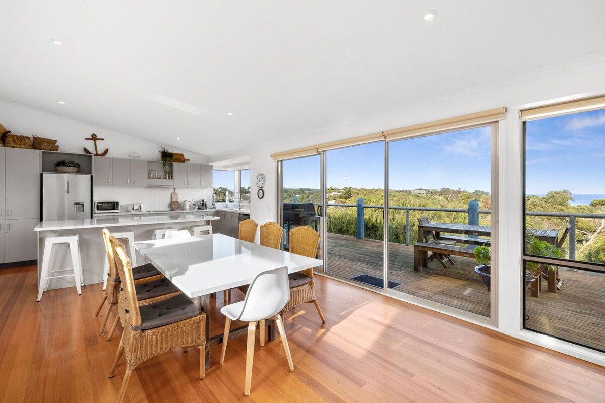 Furnished 3 Bedroom House in Aireys Inlet