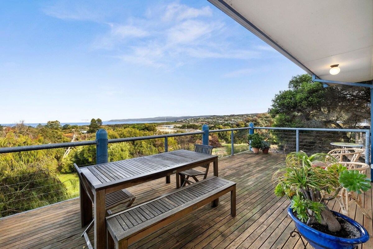Furnished 3 Bedroom House in Aireys Inlet