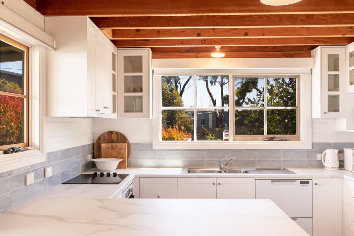 Furnished 2 Bedroom House in Ocean Grove
