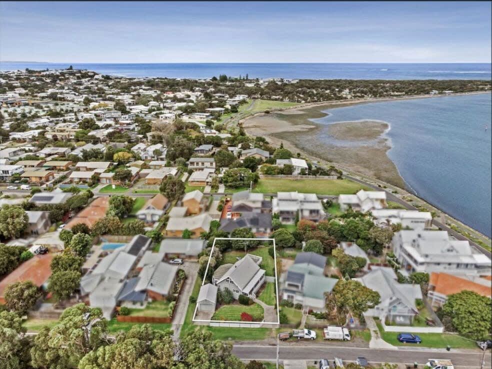 Furnished 2 Bedroom House in Ocean Grove