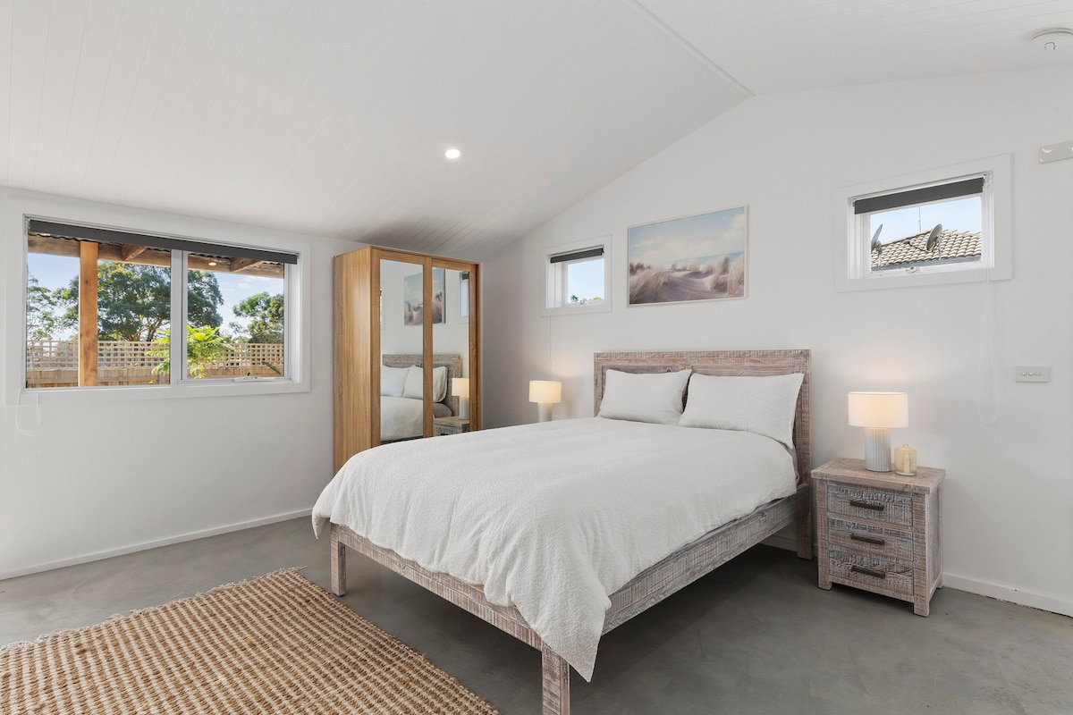 Furnished 1 Bedroom Apartment in Connewarre