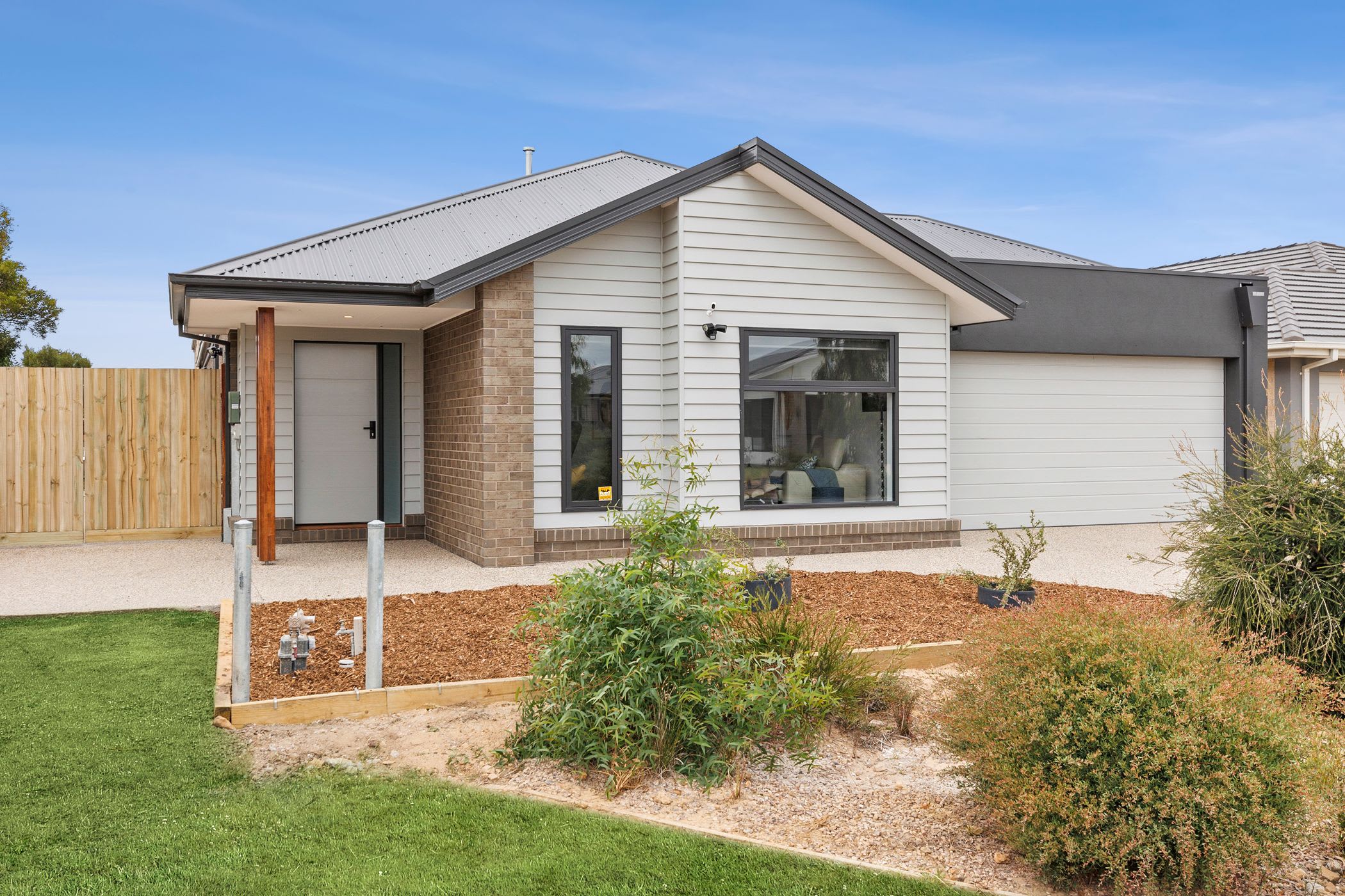 Furnished 4 Bedroom House in Point Lonsdale