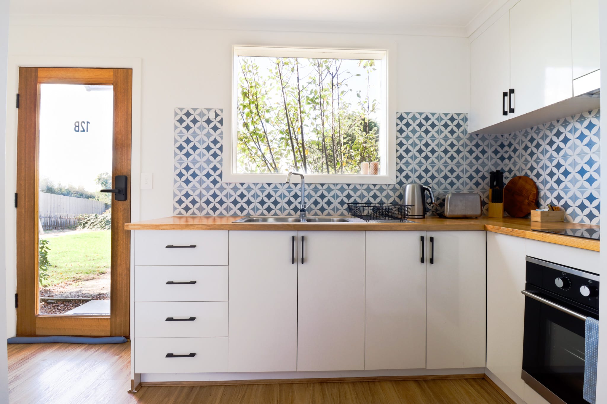 Furnished 2 Bedroom Apartment in Highton