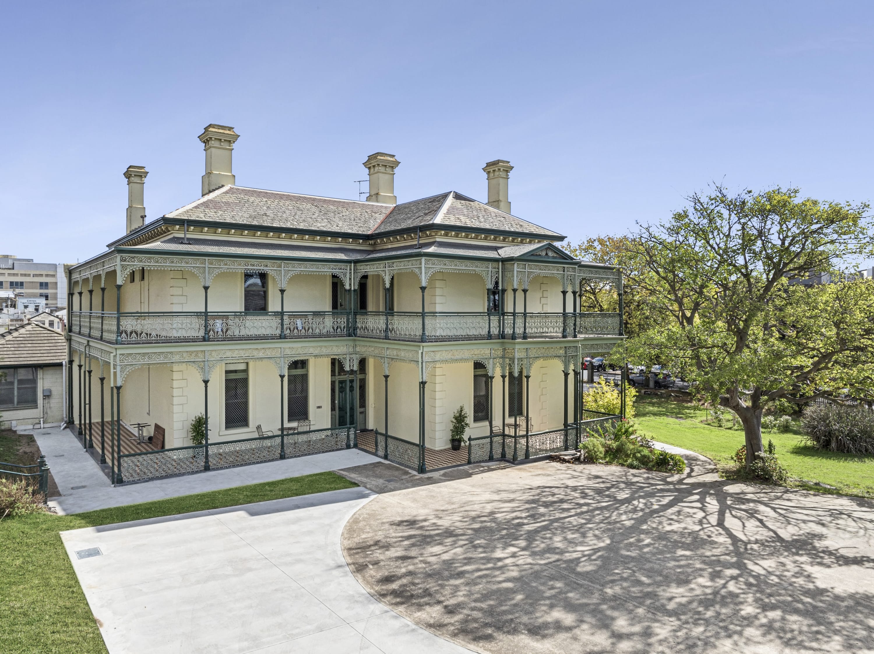 Furnished 2 Bedroom Apartment in Geelong