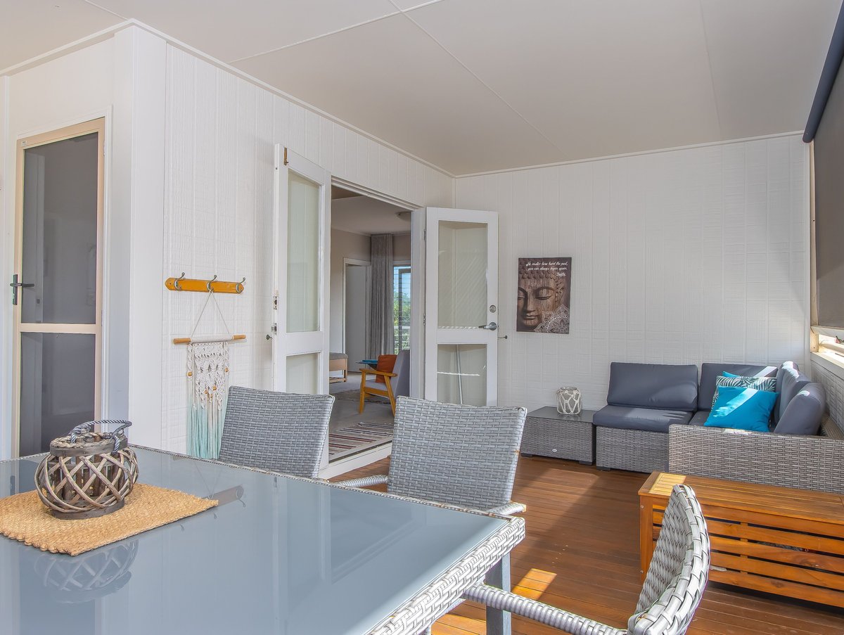 Furnished 2 Bedroom Rental in Hastings Point
