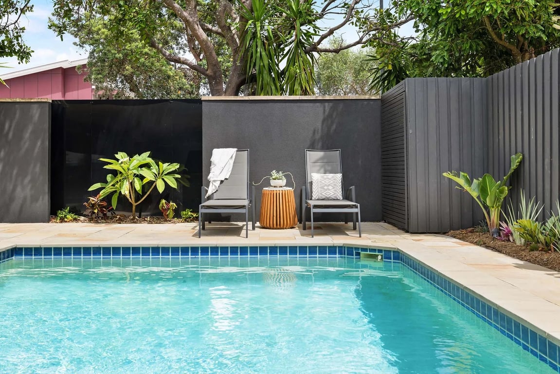 Furnished 5 Bedroom House in Casuarina