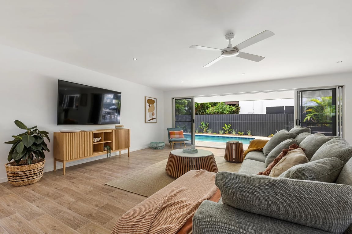Furnished 5 Bedroom House in Casuarina