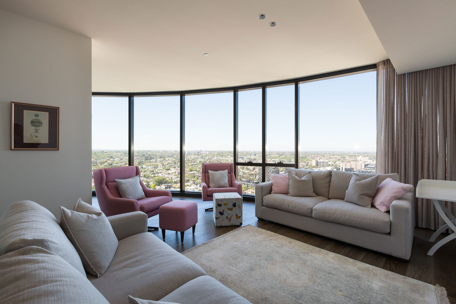 Furnished 2 Bedroom Apartment in South Yarra