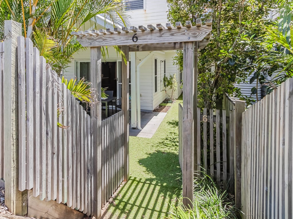 Furnished 3 Bedroom Rental in Casuarina