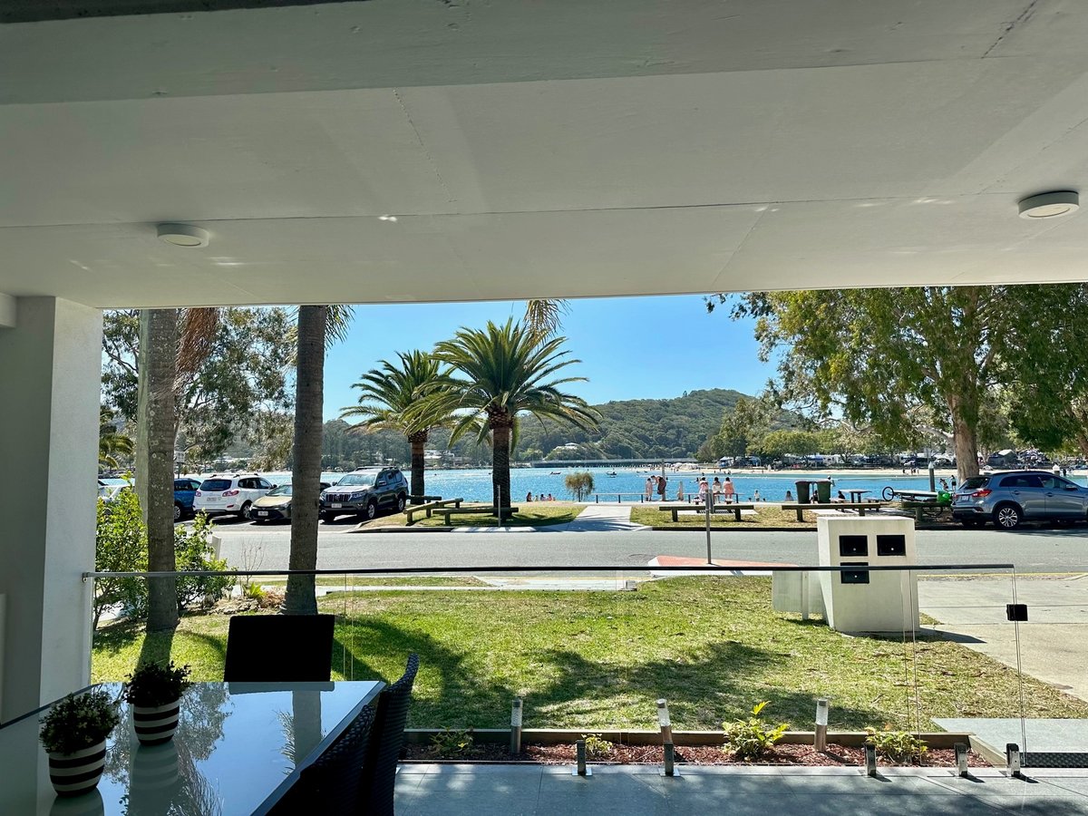 Furnished 2 Bedroom House in Palm Beach
