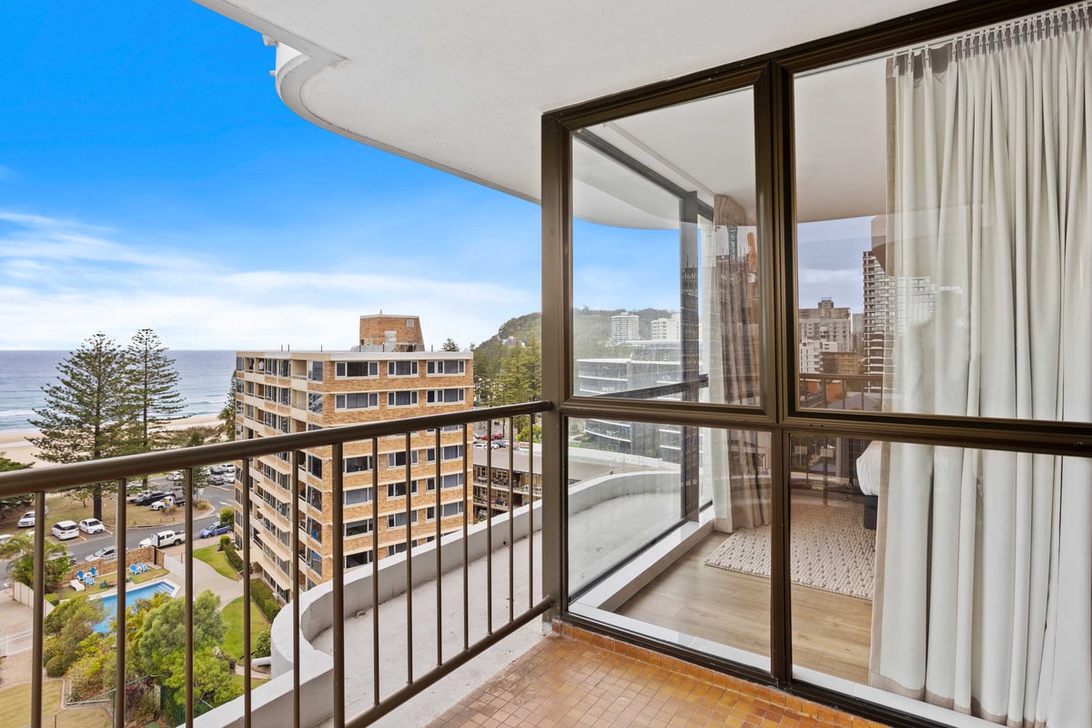 Furnished 2 Bedroom House in Burleigh Heads
