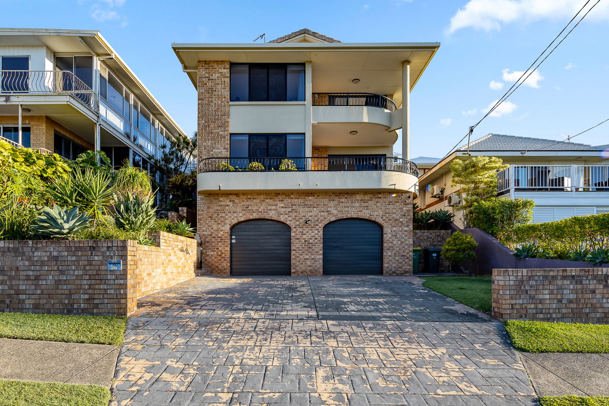 Furnished 4 Bedroom House in Miami