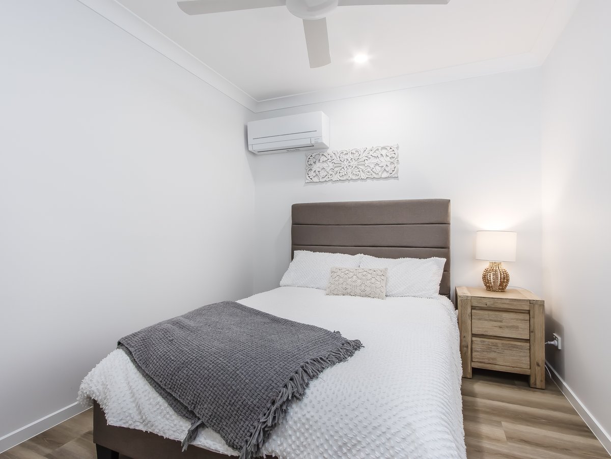 Furnished 4 Bedroom House in Burleigh Heads
