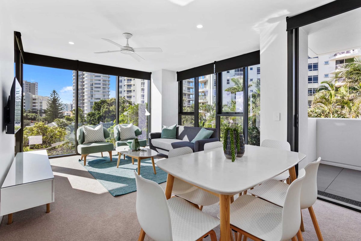 Furnished 2 Bedroom House in Burleigh Heads