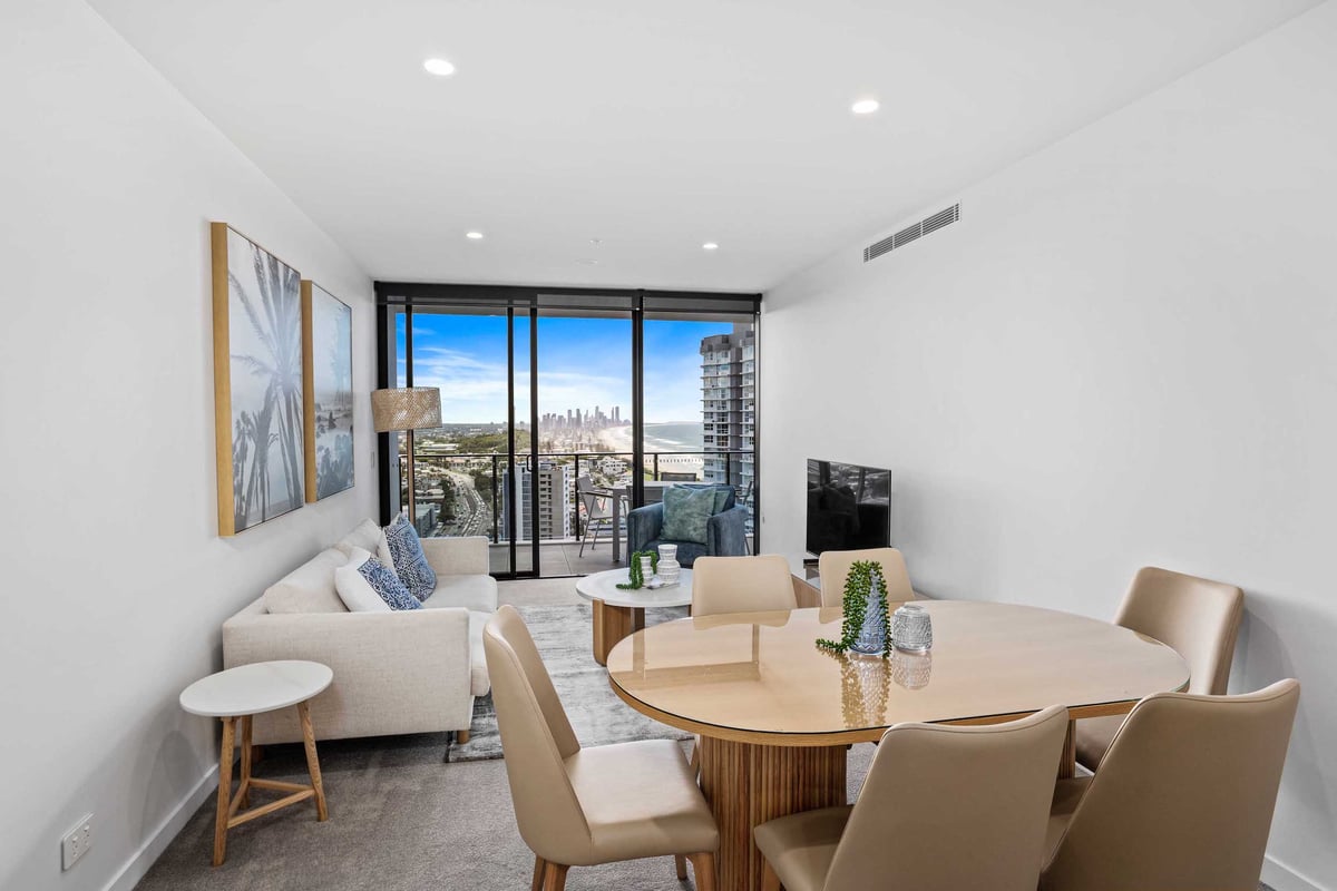 Furnished 2 Bedroom House in Burleigh Heads