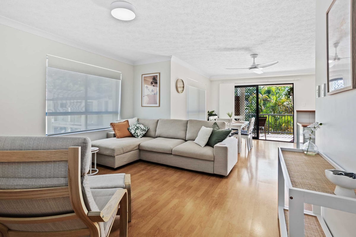 Furnished 2 Bedroom House in Burleigh Heads