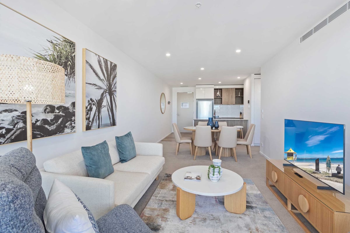 Furnished 2 Bedroom House in Burleigh Heads