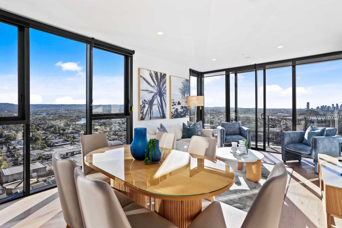 Furnished 2 Bedroom House in Burleigh Heads
