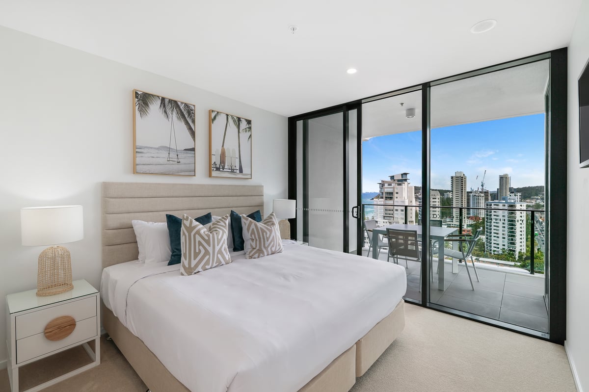 Furnished 2 Bedroom House in Burleigh Heads