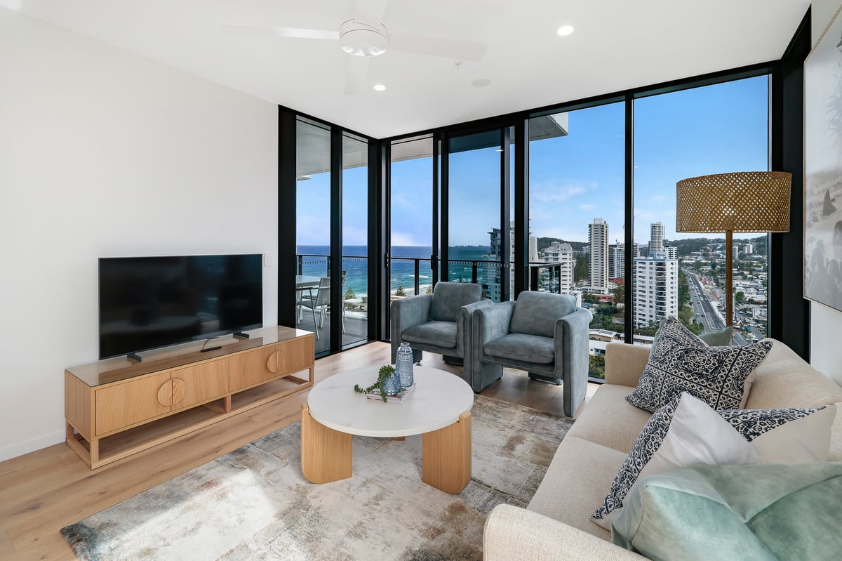 Furnished 2 Bedroom House in Burleigh Heads