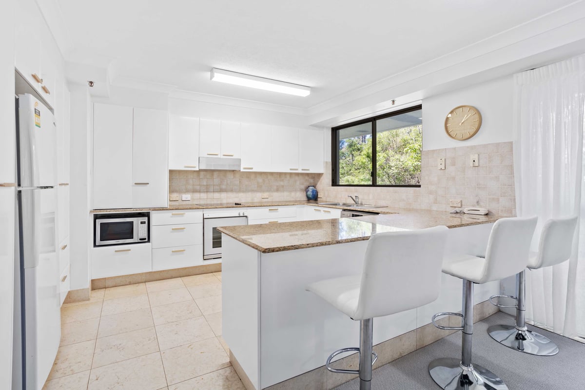 Furnished 2 Bedroom House in Burleigh Heads