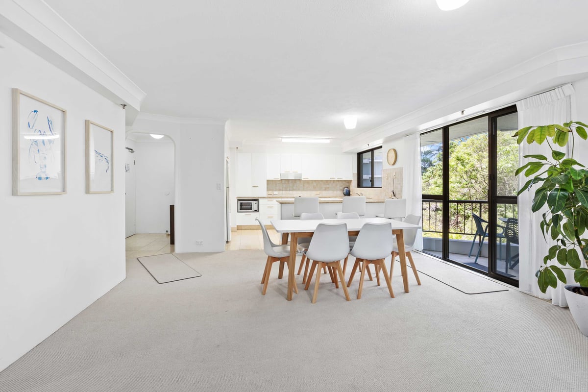 Furnished 2 Bedroom House in Burleigh Heads