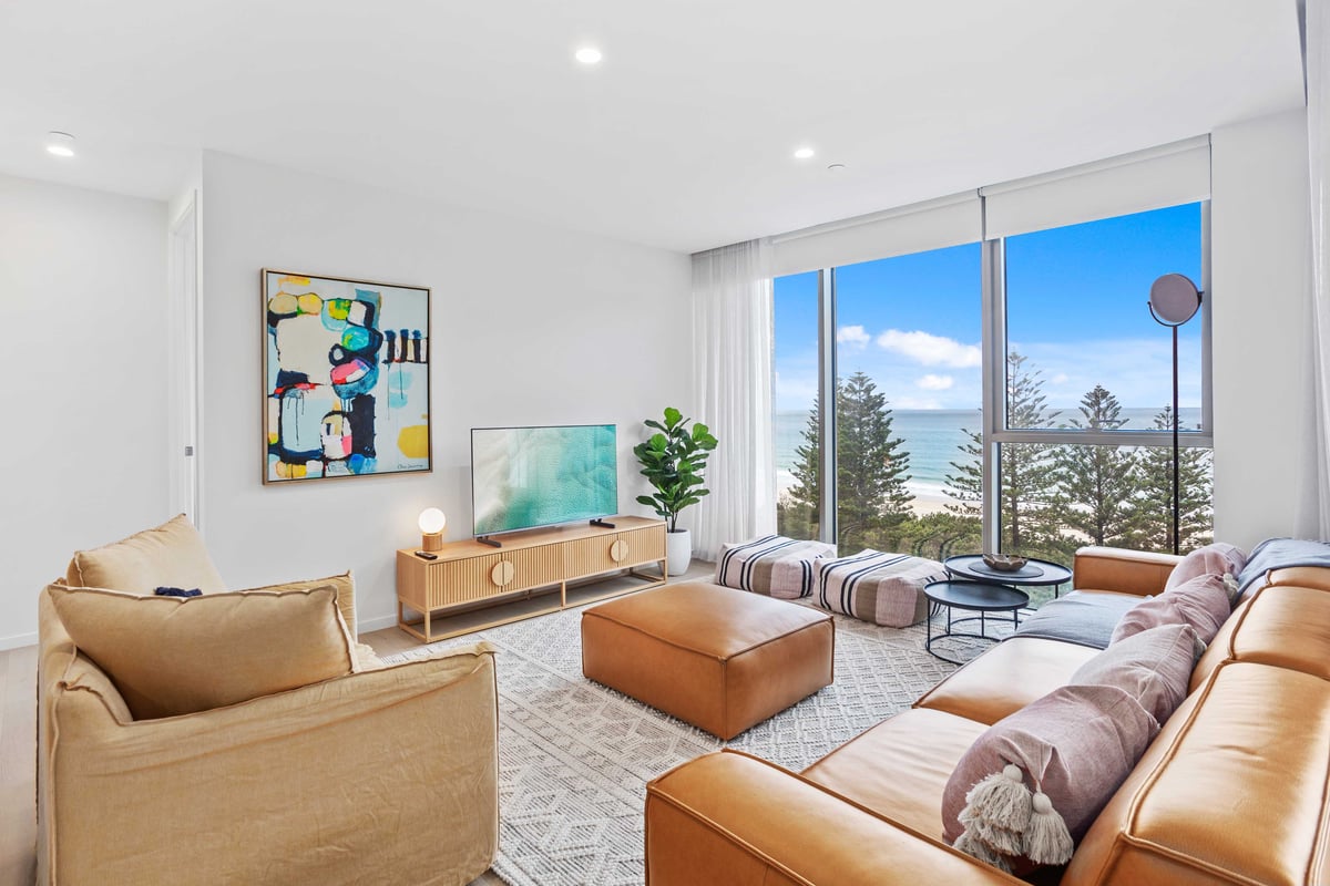 Furnished 2 Bedroom House in Burleigh Heads