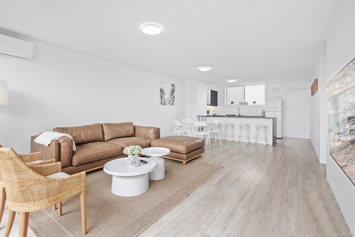 Furnished 3 Bedroom House in Burleigh Heads