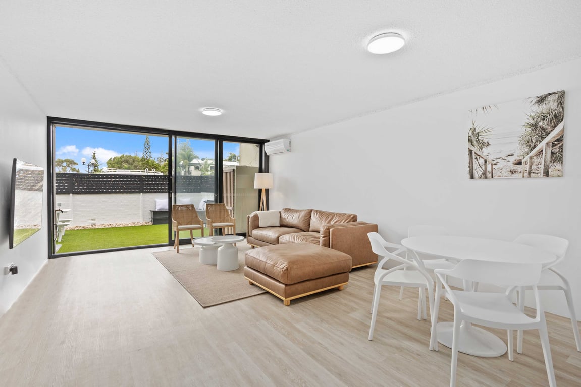 Furnished 3 Bedroom House in Burleigh Heads