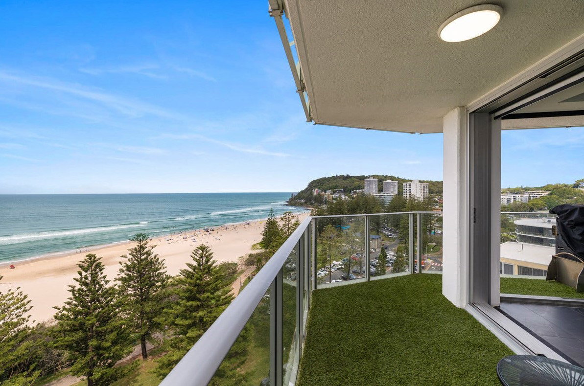 Furnished 2 Bedroom House in Burleigh Heads