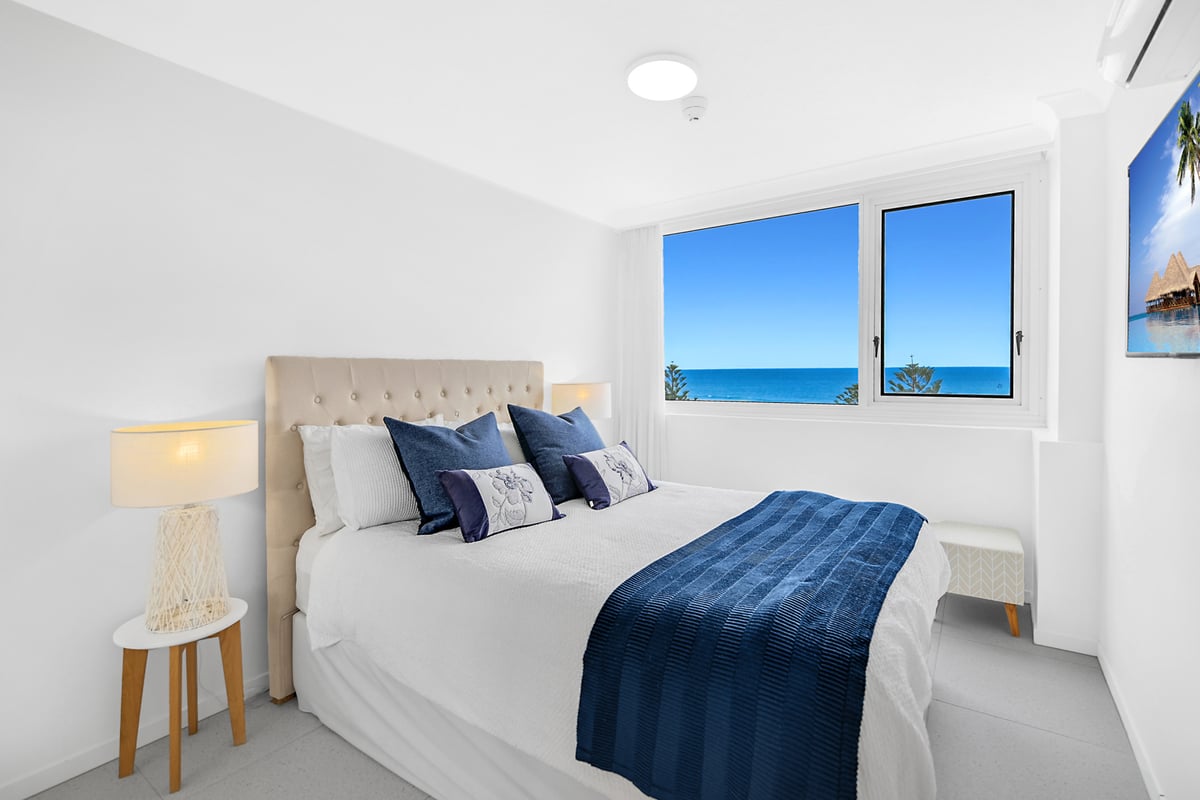 Furnished 2 Bedroom House in Burleigh Heads