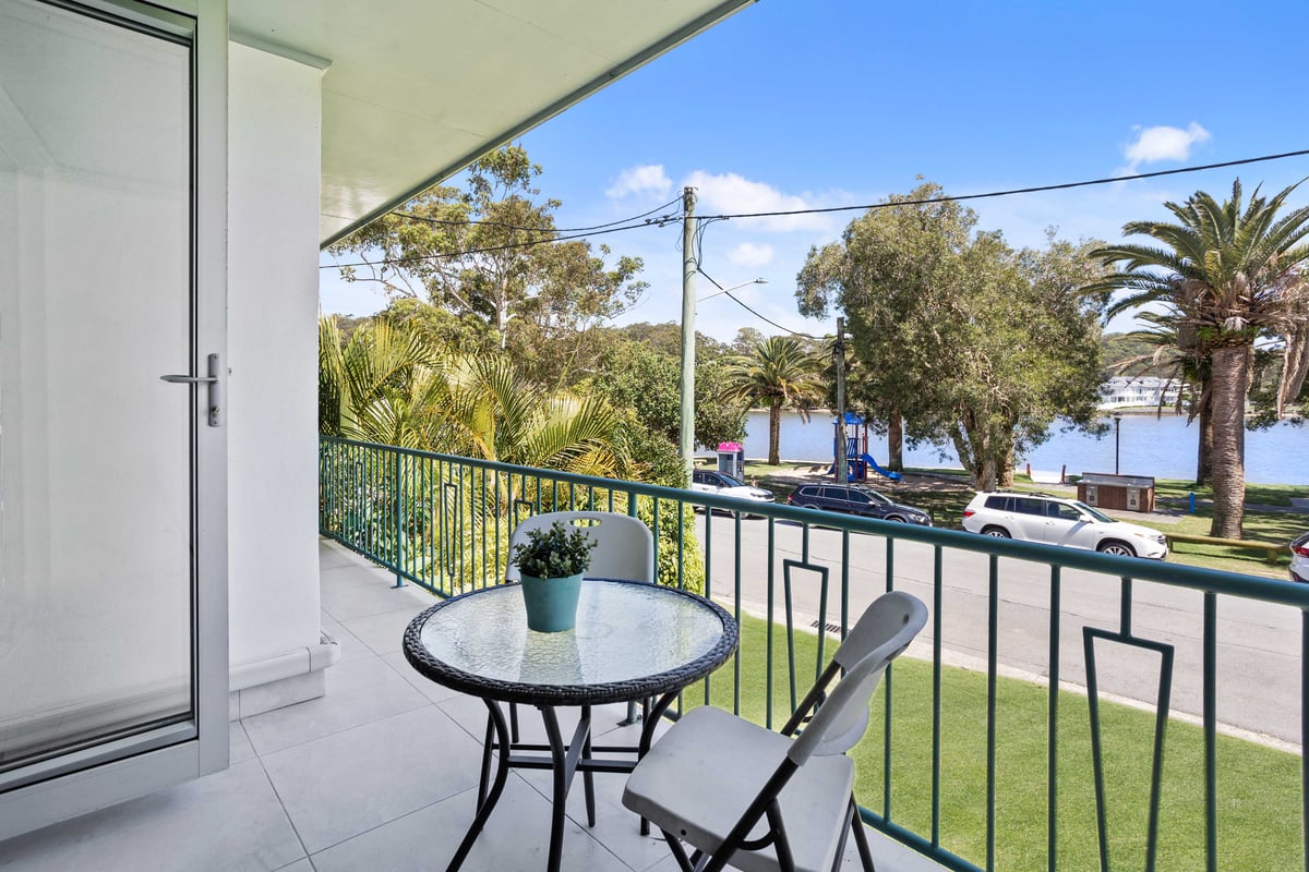 Furnished 2 Bedroom House in Palm Beach