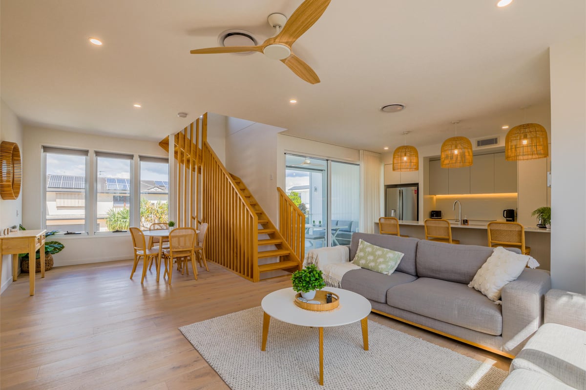 Furnished 4 Bedroom House in Burleigh Heads
