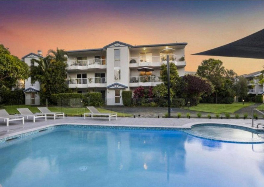 Furnished 2 Bedroom House in Burleigh Heads