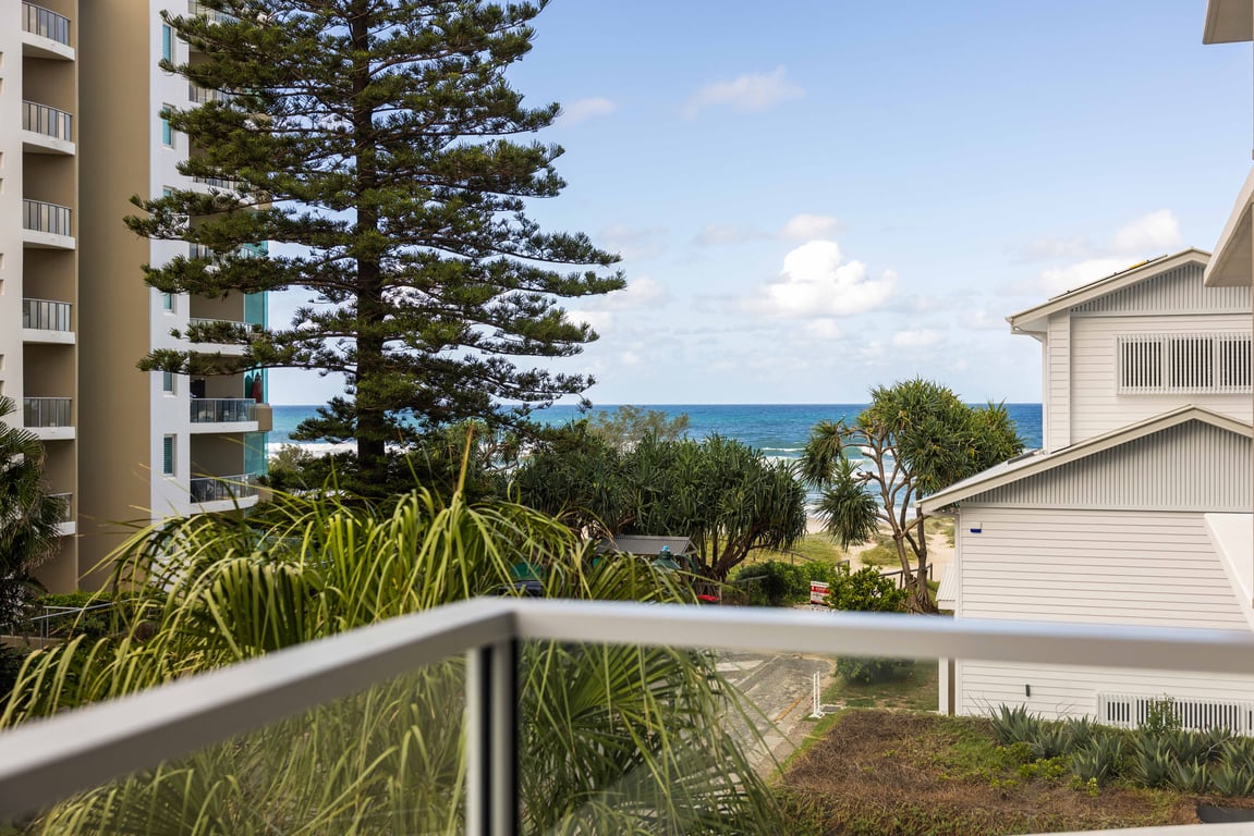 Furnished 2 Bedroom House in Palm Beach