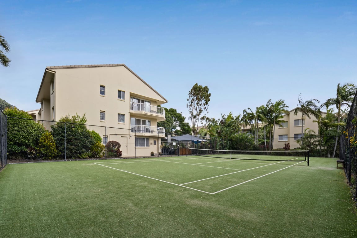 Furnished 2 Bedroom House in Burleigh Heads