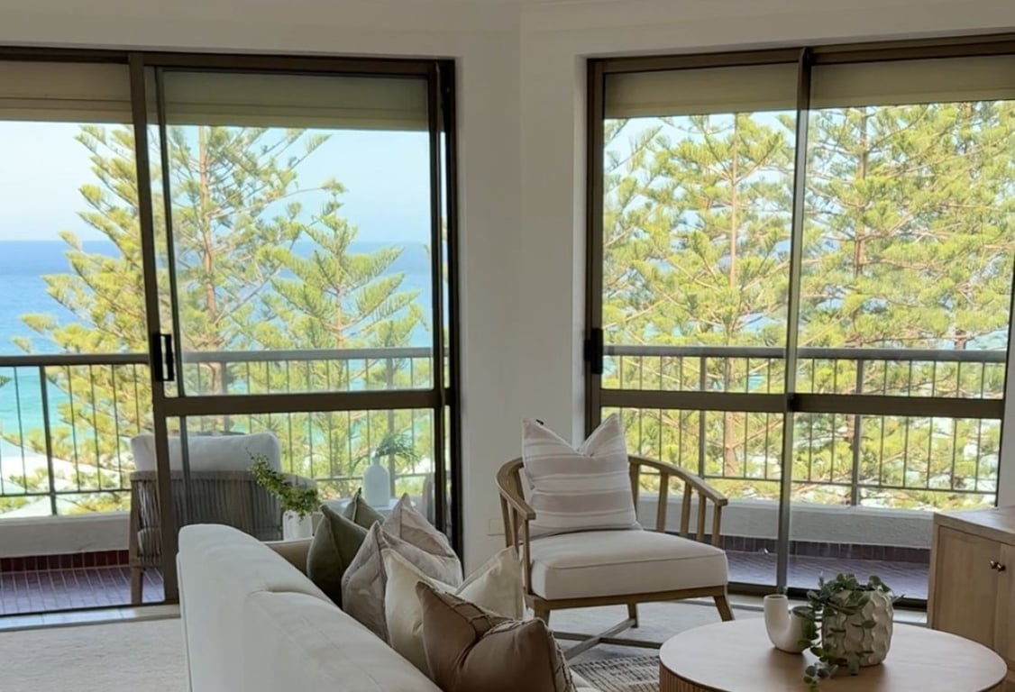 Furnished 2 Bedroom House in Burleigh Heads