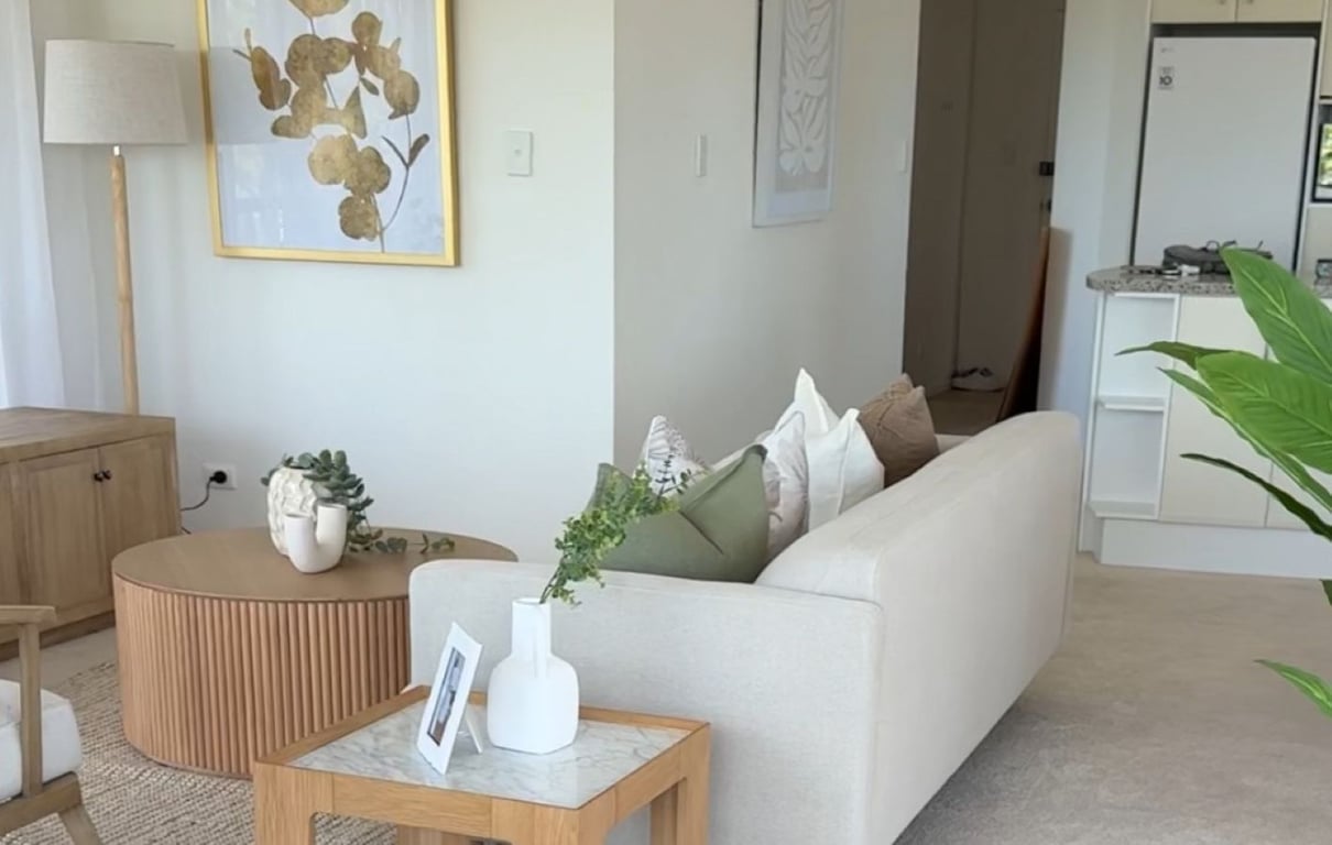 Furnished 2 Bedroom House in Burleigh Heads
