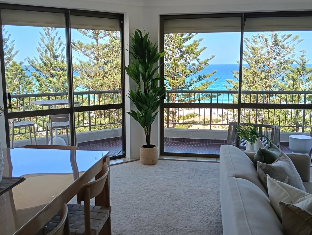 Furnished 2 Bedroom House in Burleigh Heads