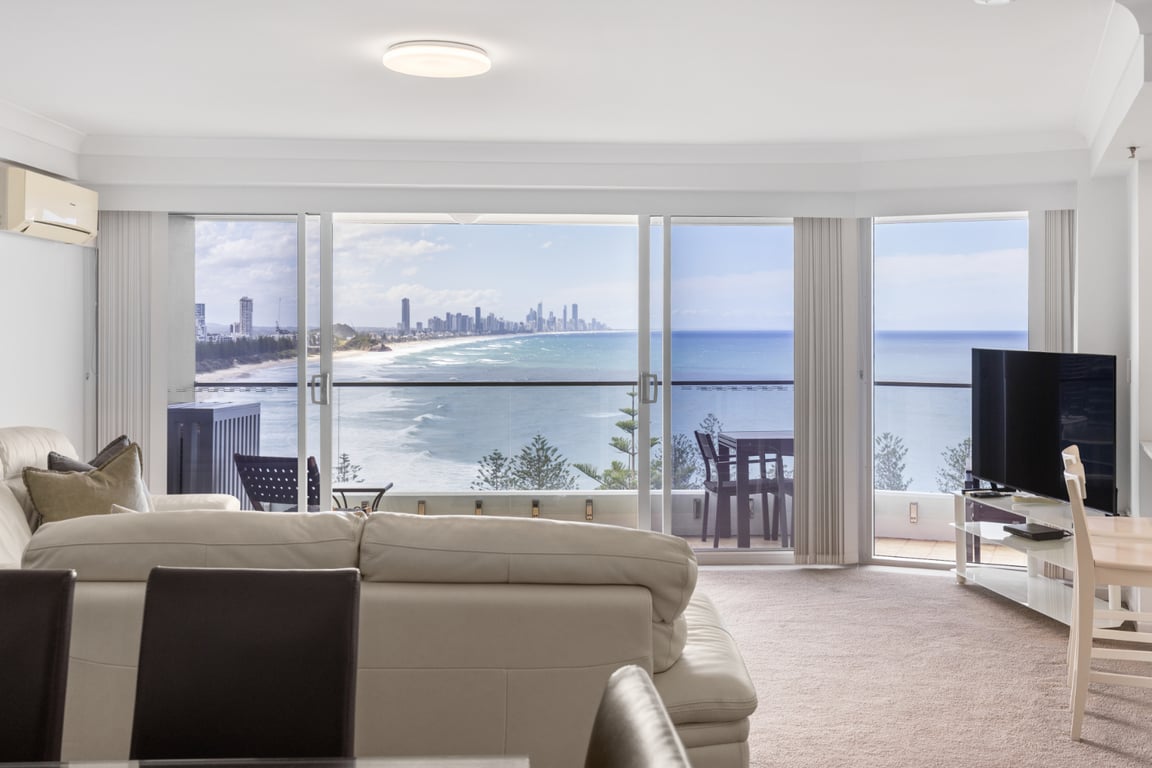 Furnished 2 Bedroom House in Burleigh Heads
