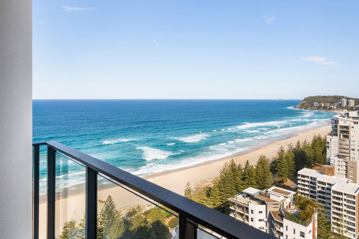 Furnished 2 Bedroom House in Burleigh Heads