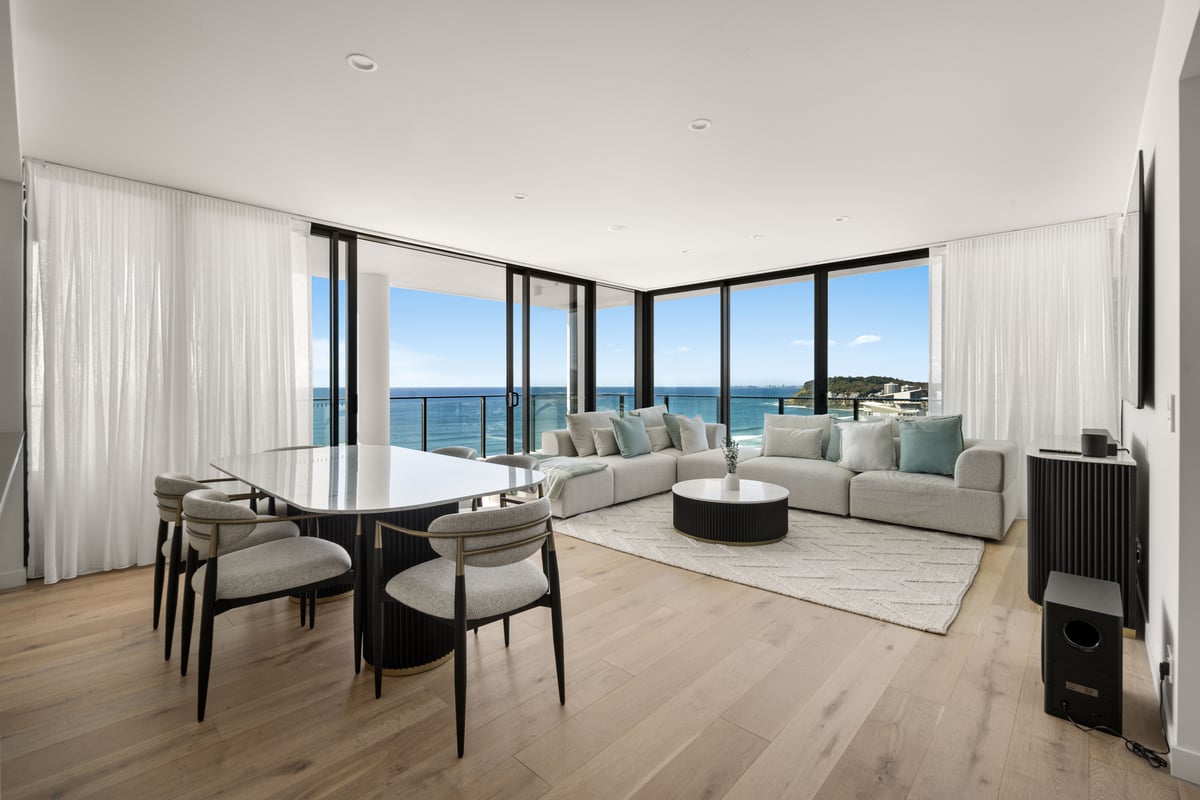 Furnished 3 Bedroom House in Burleigh Heads